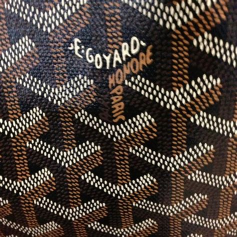 goyard paris 233.